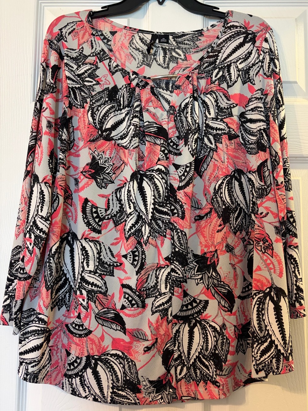 New Directions Floral Print Tunic Top - Pink & Black